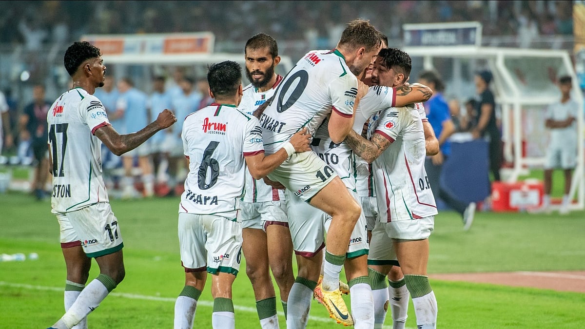 East Bengal Vs Mohun Bagan, ISL 2024-25 match at Salt Lake Stadium in Kolkata.