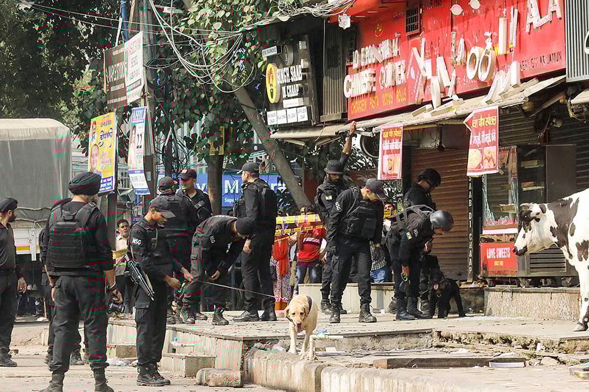 NSG personnel conduct investigation at Blast at Prashant Vihar, Delhi
