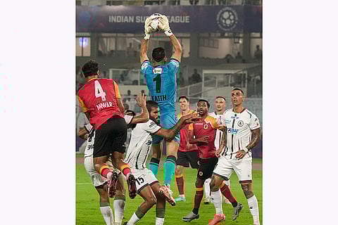 ISL 2024: Mohun Bagan Super Giant goalkeeper Vishal Kaith catches the ball