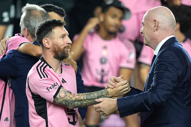 Major League Soccer New England Revolution vs inter Miami Football photo gallery_Gianni Infantino