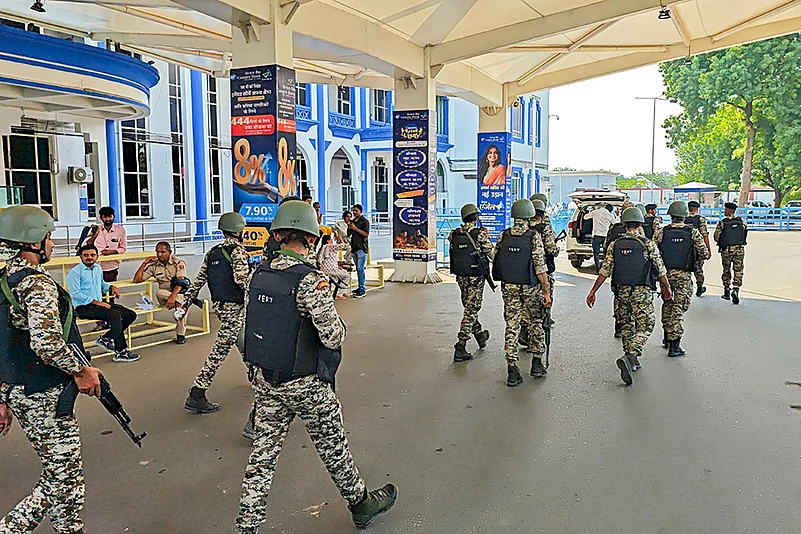 Security at the airport in Jodhpur