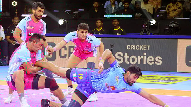 PKL 11: Arjun Deshwal Headlines Jaipur Pink Panthers' Thrilling Win Over Bengal Warriorz