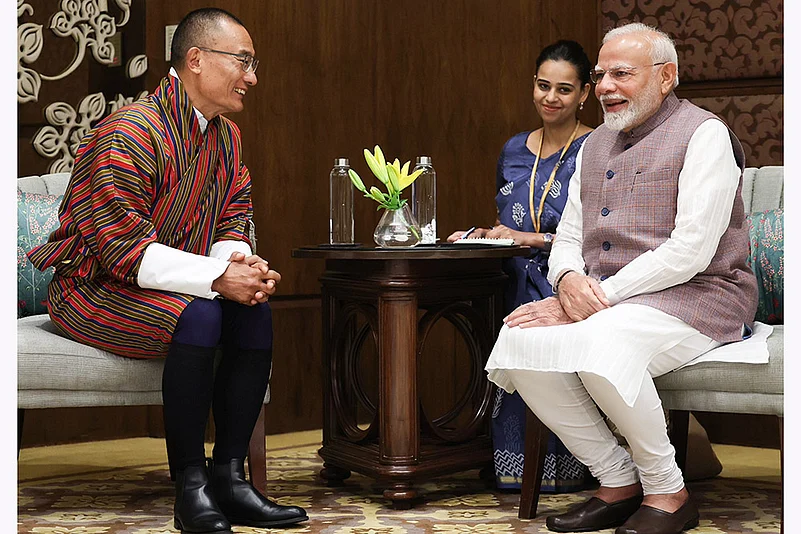 PM Modi meets Bhutan PM