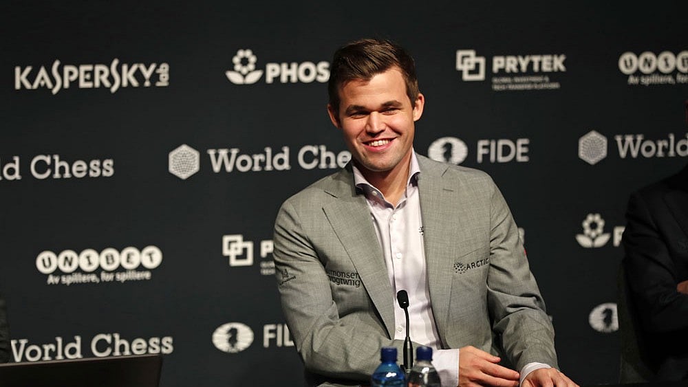 File : Magnus Carlsen at World Chess Championships