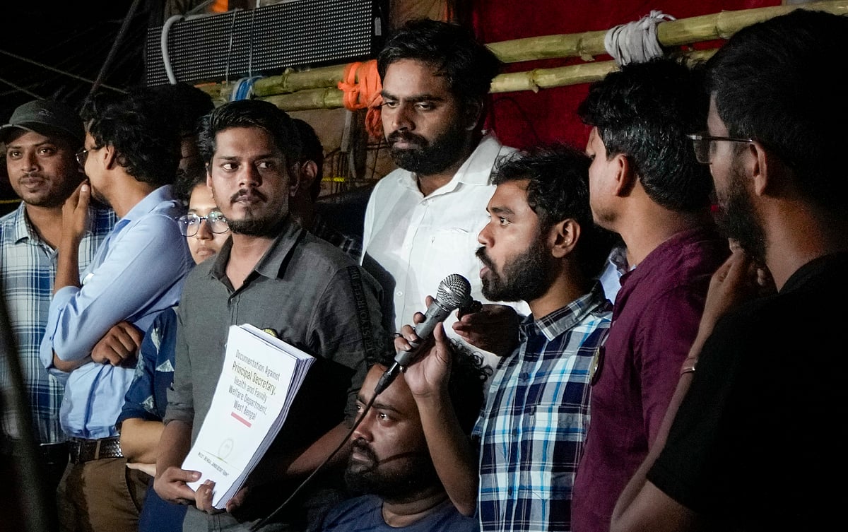 Junior doctors address media in Kolkata