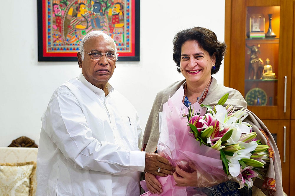 | Photo: PTI : Mallikarjun Kharge meets Priyanka Gandhi Vadra