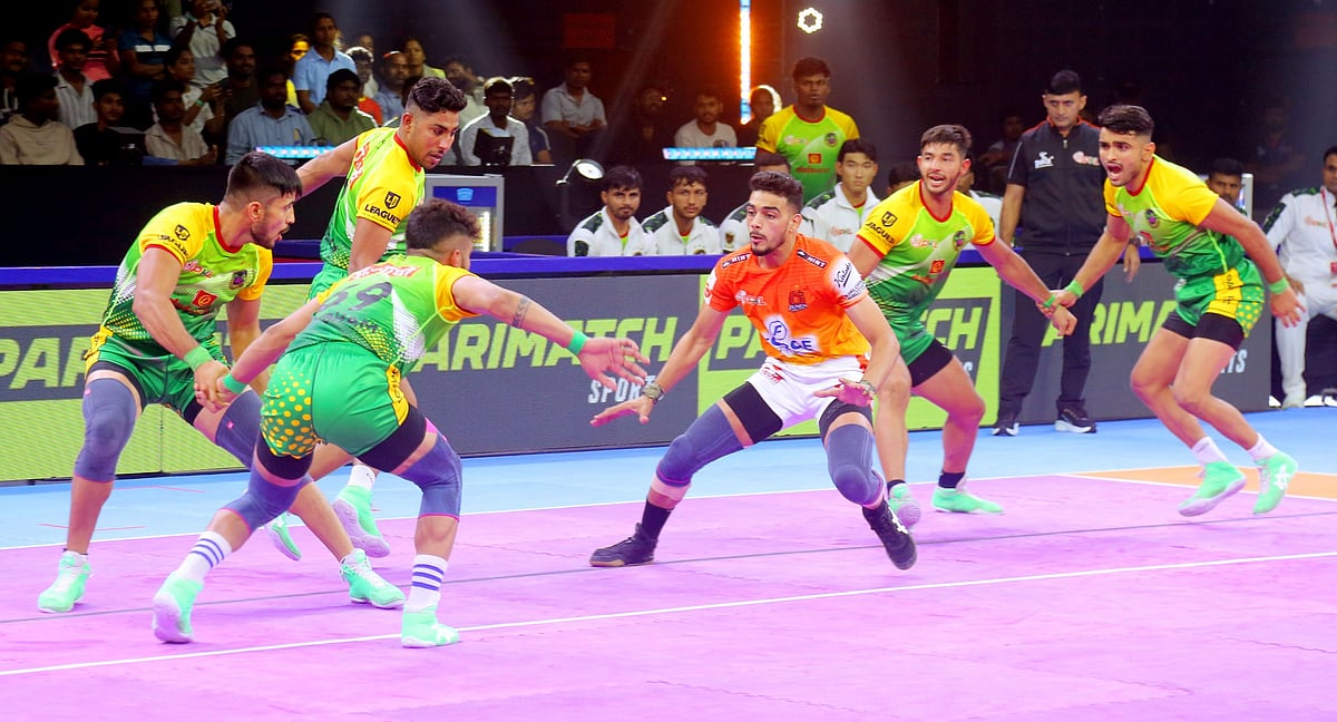 Special arrangement : Puneri Paltan vs Patna Pirates.