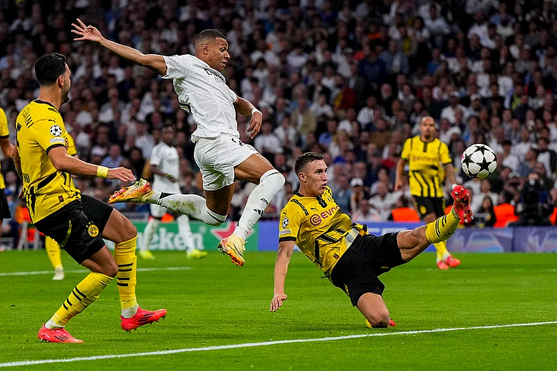 2024-25 UEFA Champions League soccer Real Madrid vs Borussia Dortmund Photo_Nico Schlotterbeck