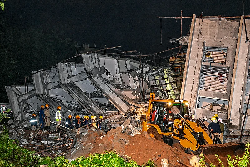Bengaluru Building Collapse