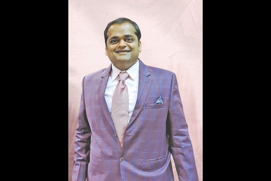 Avanish Agarwal, Managing Partner of Sri Jagdamba Pearls