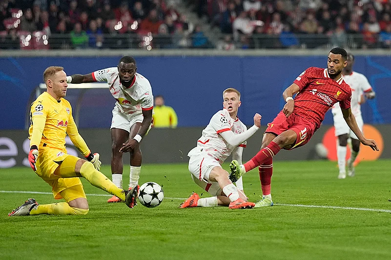 2024-25 UEFA Champions League RB Leipzig vs Liverpool soccer gallery_Leipzigs Peter Gulacsi