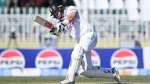 Smith notched up 89 on day one of the final Test