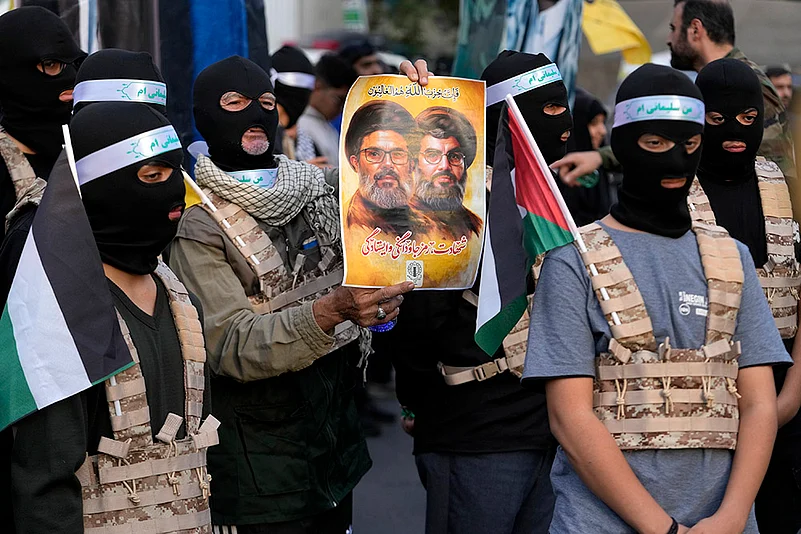 Mideast tensions 2024 Israeli invasion of Lebanon photo gallery_9