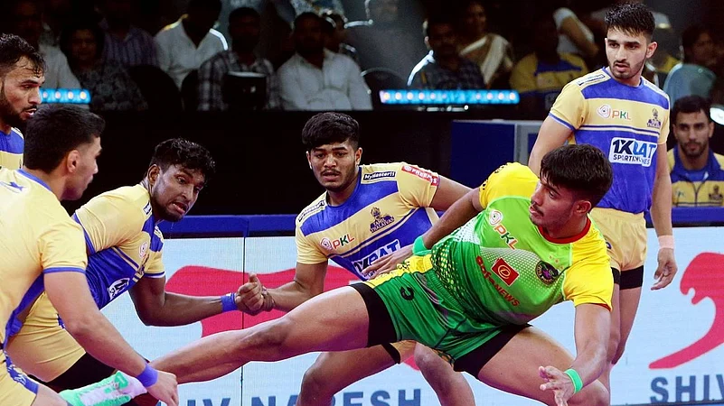 Patna Pirates vs Tamil Thalaivas match in Pro Kabaddi League season 11