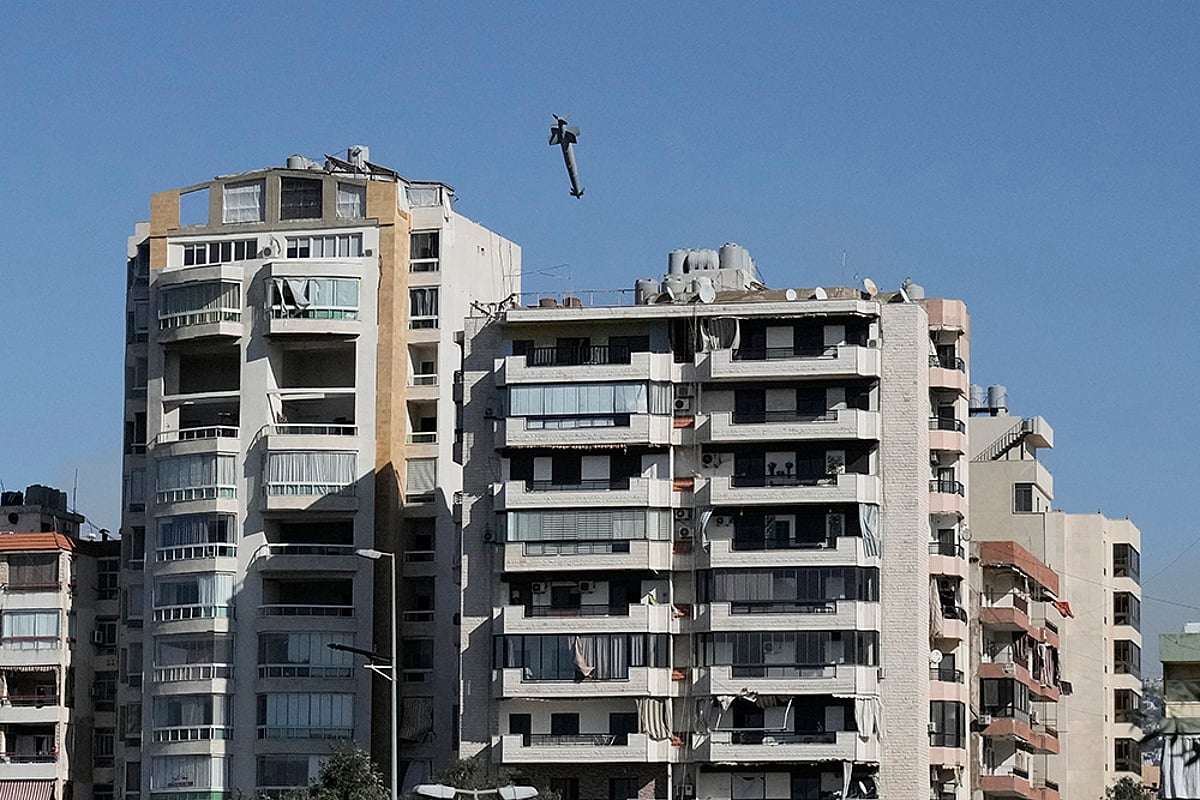 Mideast tensions 2024 Israeli invasion of Lebanon photo gallery_1
