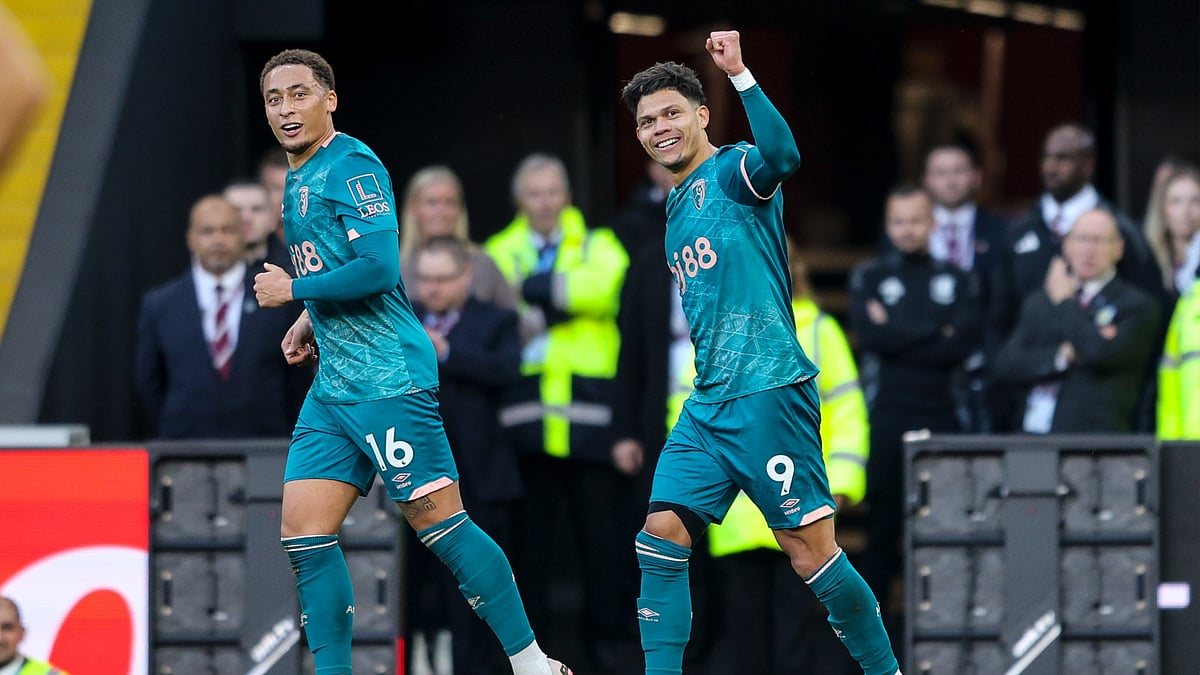 Bournemouth snatched a late draw against Aston Villa. - null