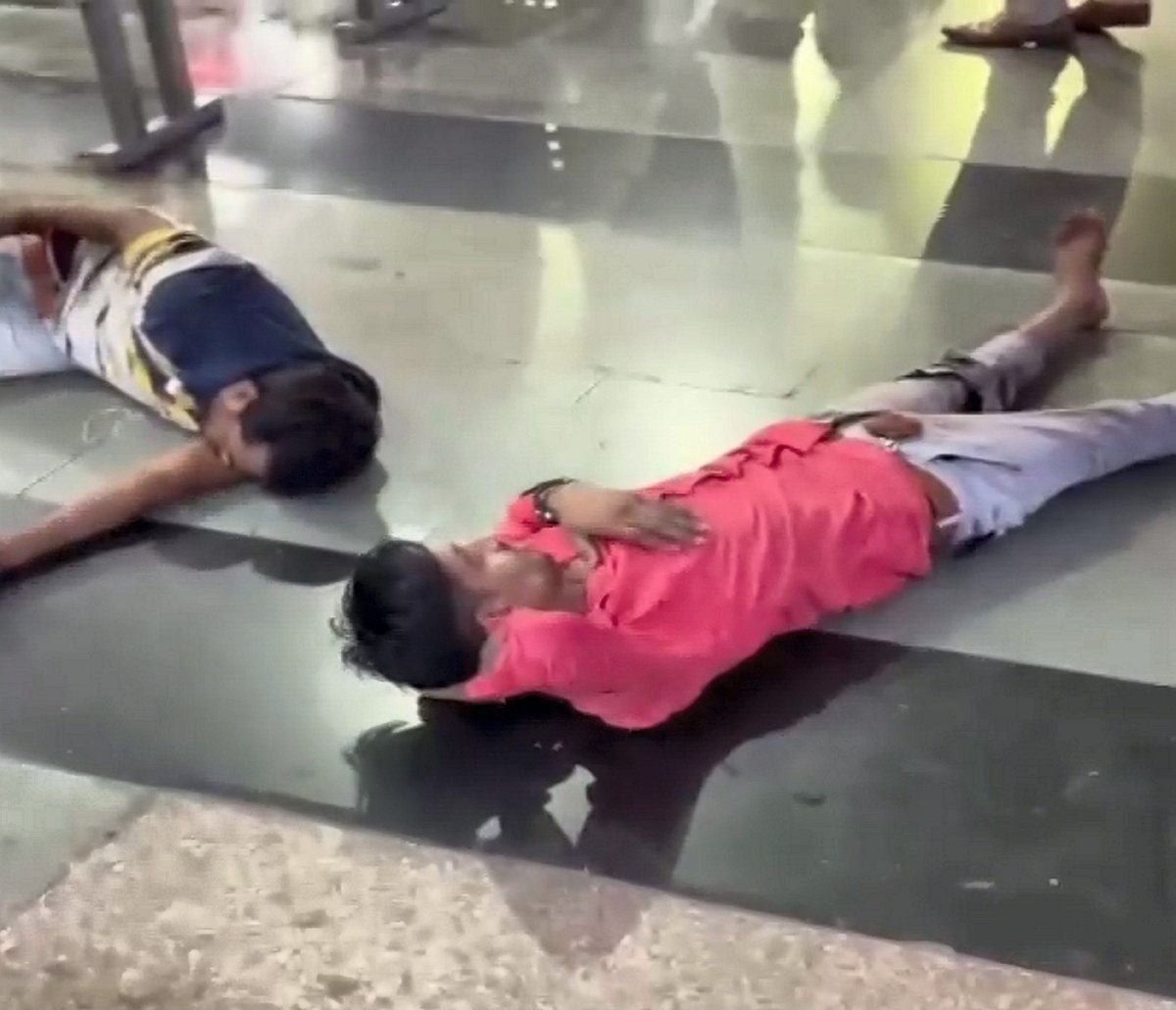 PTI : Stampede at Bandra Railway station in Mumbai