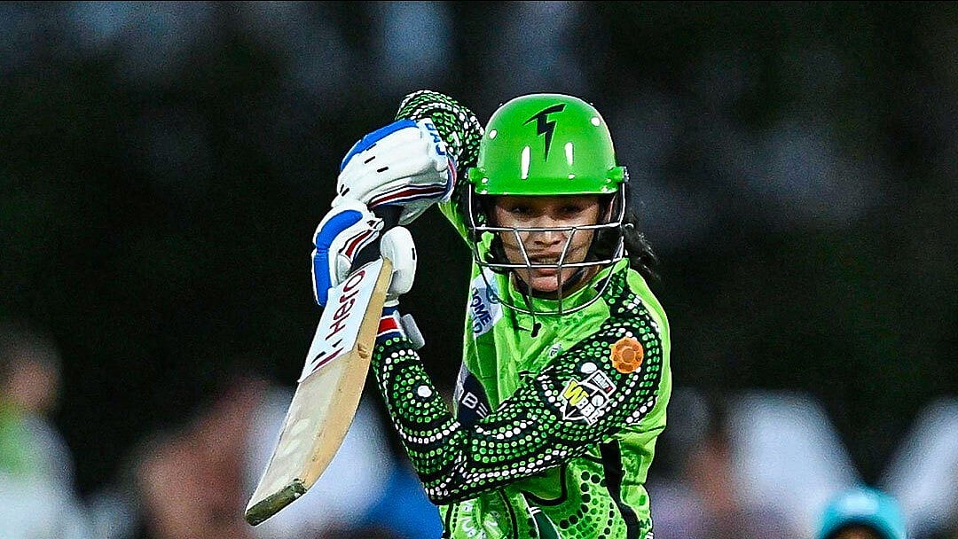 Photo: X | Women's CricZone : Smriti Mandhana joined Adelaide Strikers this year.