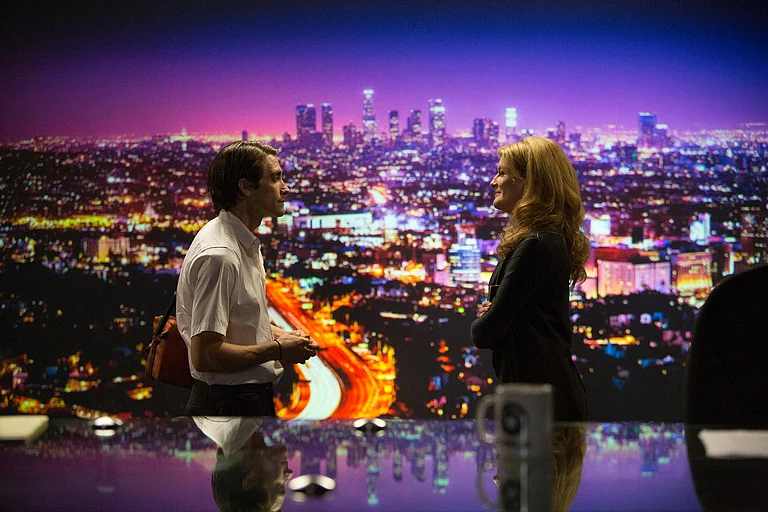 Jake Gyllenhaal and Rene Russo in Nightcrawler - IMDB