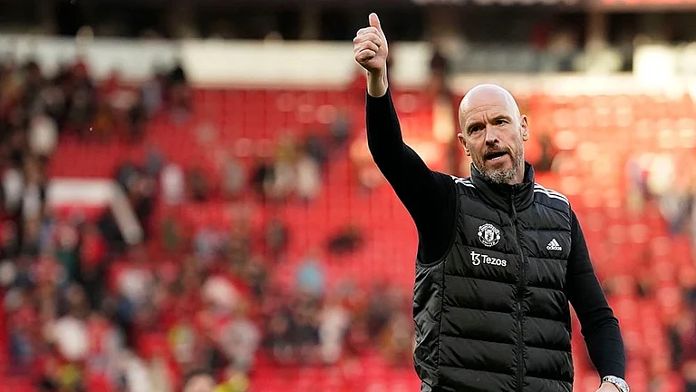 EPL 2024-25: Manchester United's head coach Erik ten Hag greets fans - | Photo: AP/Dave Thompson