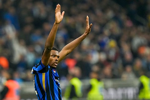 Serie A 2024-25: Inter Milan's Denzel Dumfries celebrates after scoring his side's fourth goal