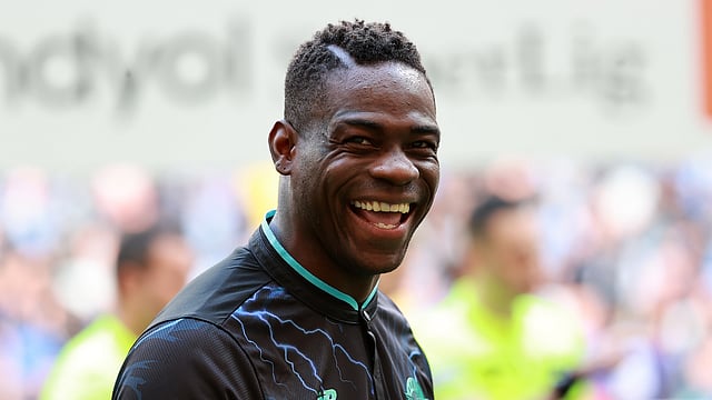 Serie A: Italian Striker Mario Balotelli 'Pumped' For Return After Sealing Genoa Move