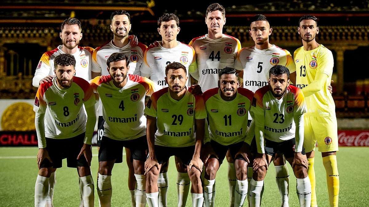 X/East Bengal FC : East Bengal players pose for a photo before the AFC Challenge League game against Bashundhara Kings in Thimphu.