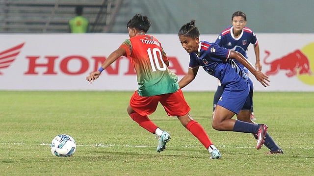 Nepal 1-2 Bangladesh, SAFF Women's Championship Final: Bengali Tigresses Defeat Nepali Chelis To Defend Title