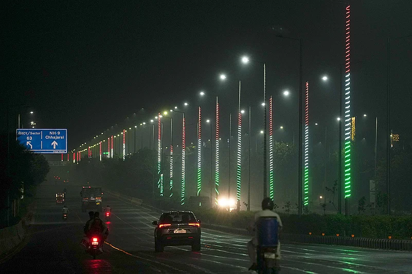 Smog in G Noida