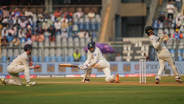 IND Vs NZ: India Bowled Out For 263 As Wankhede Surface Spits Out Massive Amount Of Dust | Watch
