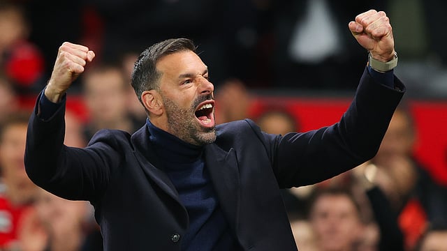 Man Utd Vs Chelsea, Premier League: Meulensteen Believes Van Nistelrooy Must Stay At Old Trafford