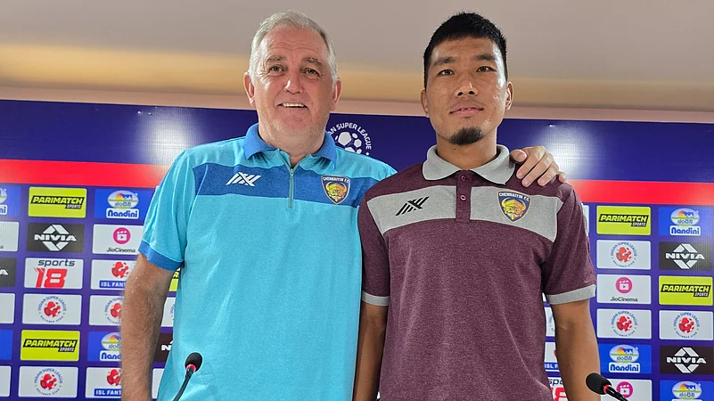 Chennaiyin FC Head Coach Owen Coyle And Defender PC Laldinpuia During Jamshedpur FC Pre-Match