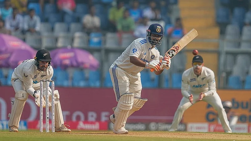 India Vs New Zealand 3rd Test cricket at Wankhede Stadium in Mumbai photo gallery_Rishabh Pant