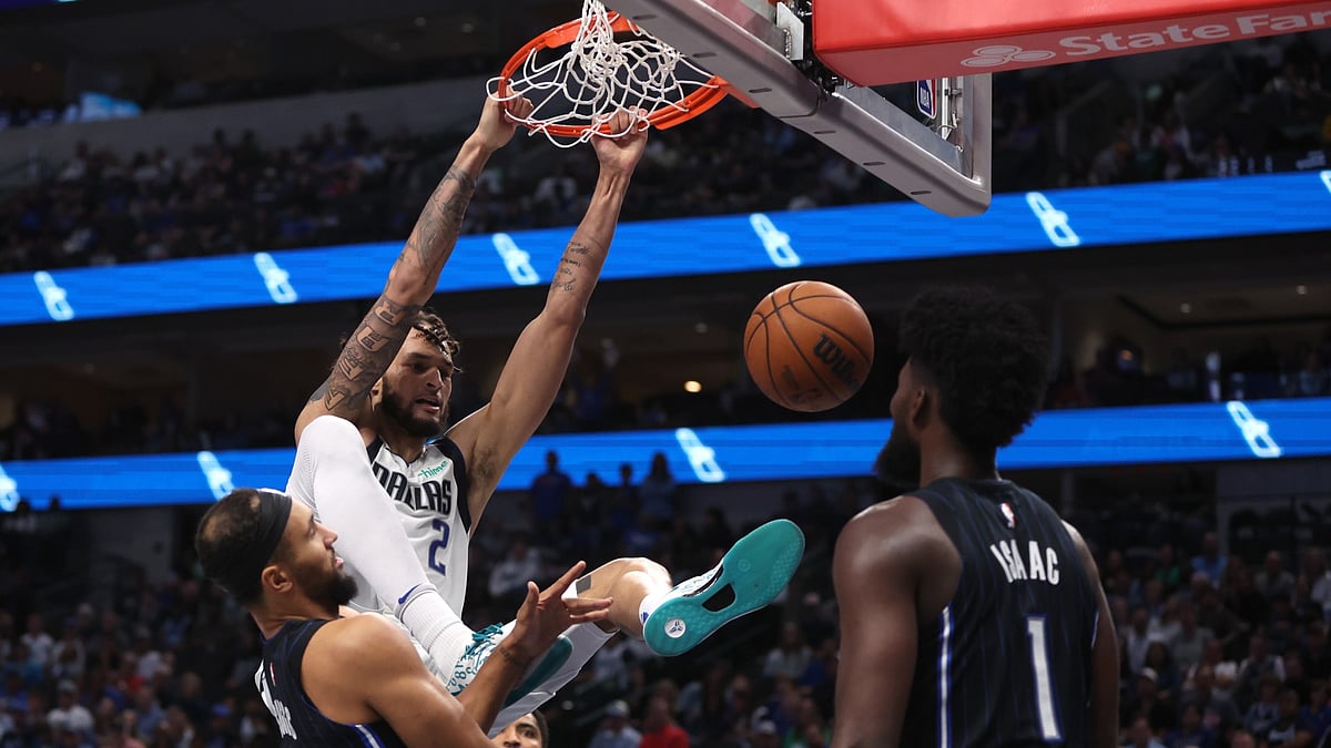 Dereck Lively of the Dallas Mavericks dunks the ball.