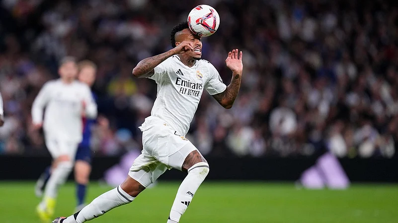 real madrid vs barcelona eder militiao ap photo