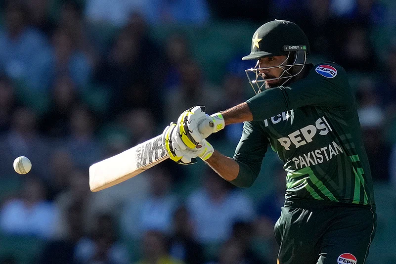Australia vs Pakistan First ODI Cricket at Melbourne Cricket Ground_Irfan Khan