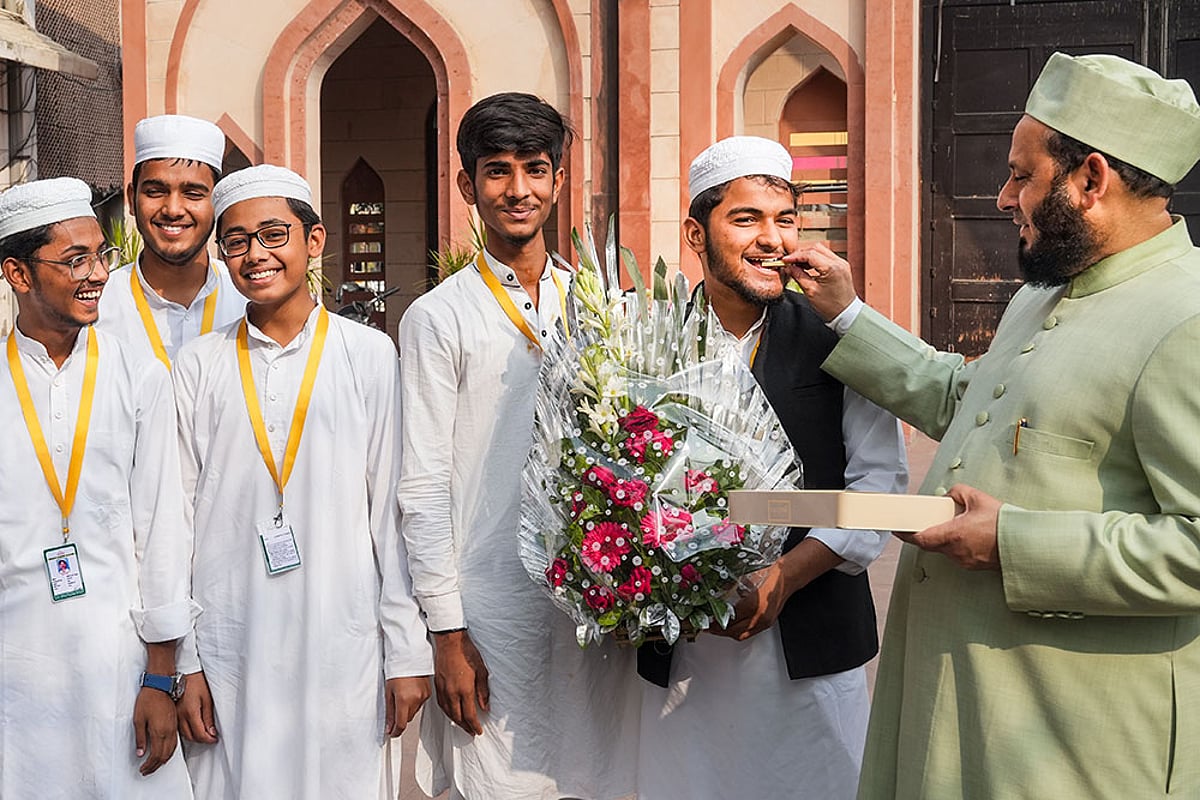 Madarsa students in Eidgah Lucknow