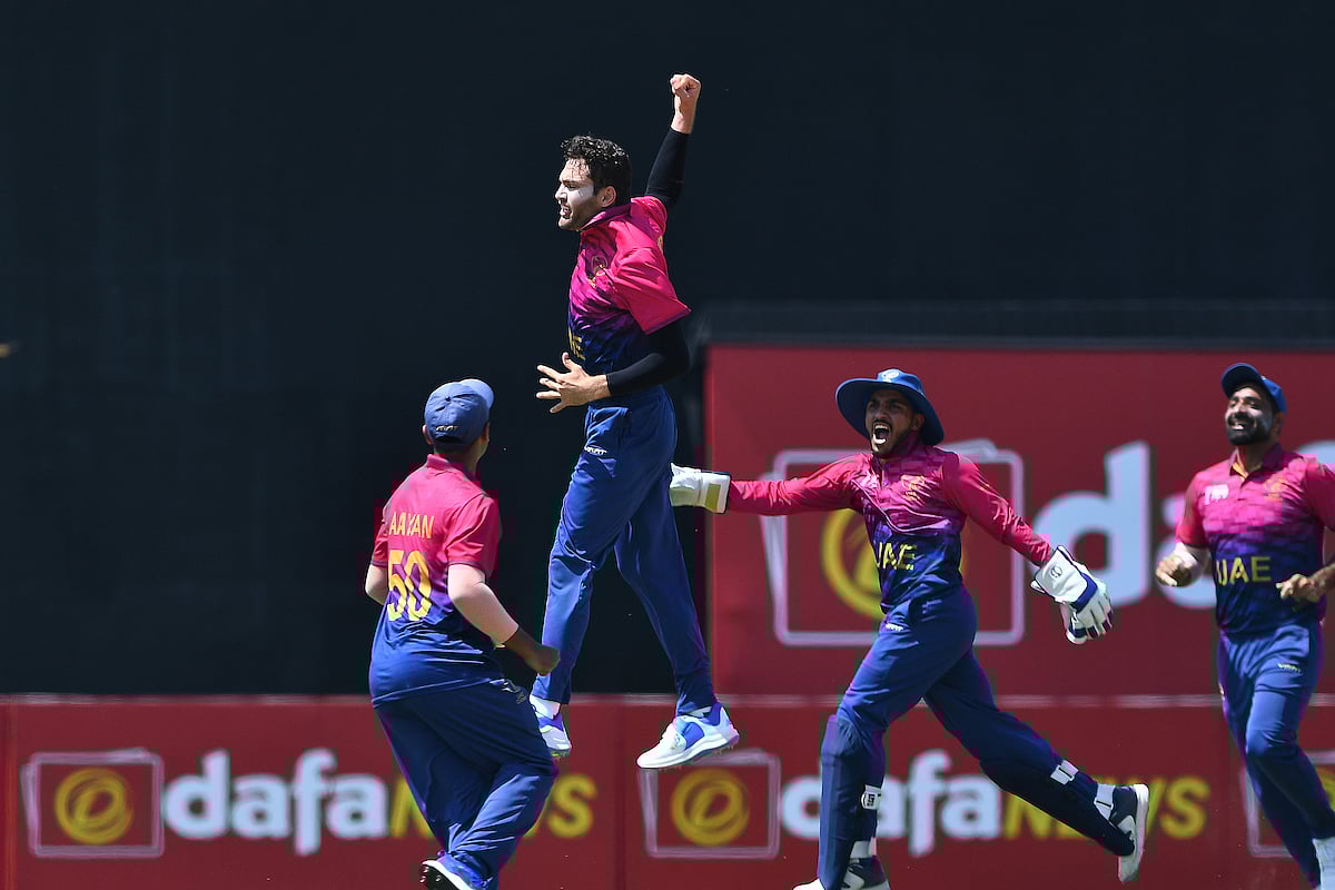 X | UAE Official Cricket : United Arab Emirates Cricket team. 