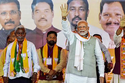 Prime Minister Narendra Modi during 'Vijay Sankalp Sabha in West Singhbhum district