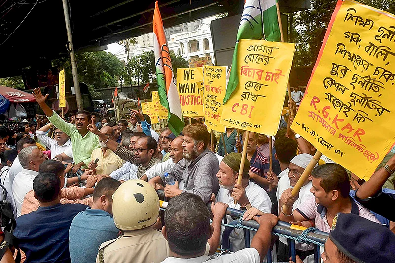 protest against R G Kar Medical Collage and Hospital rape and murder in Kolkata