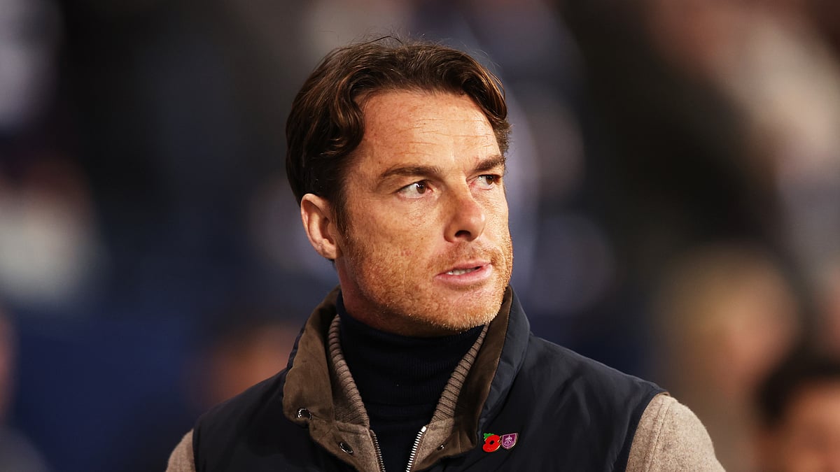 Scott Parker was left disappointed by the officials during Burnley's draw with West Brom. - null