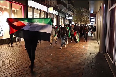 Europa League Netherlands Israel Fan Violence: Pro-Palestinian supporters march with Palestinian flags