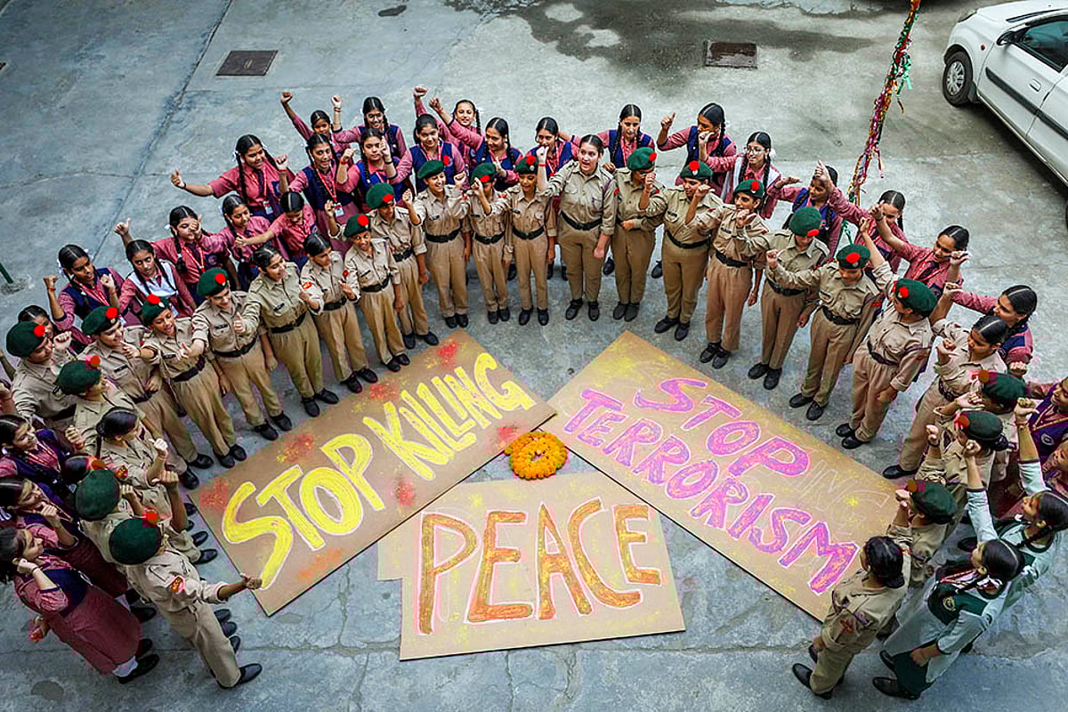 Students raise slogans against terror attacks in J-K