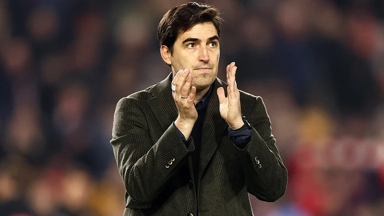 Andoni Iraola believes Bournemouth "deserved to win" against Brentford - null