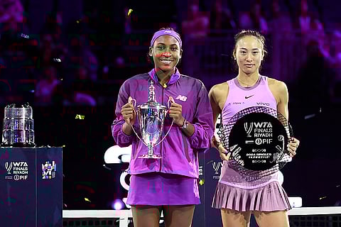 WTA Finals: Winner Coco Gauff of the U.S., left, and runner-up China's Qinwen Zhen