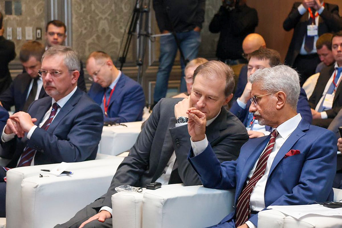 PTI : Russian Deputy Prime Minister Denis Manturov and External Affairs Minister S Jaishankar at India-Russia Business Forum