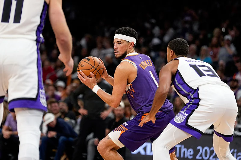 NBA: Phoenix Suns vs Sacramento Kings