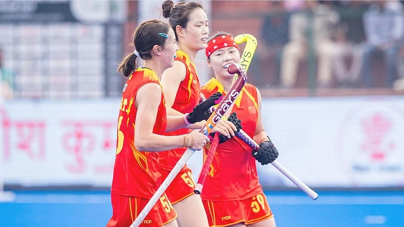 The China womens hockey team.