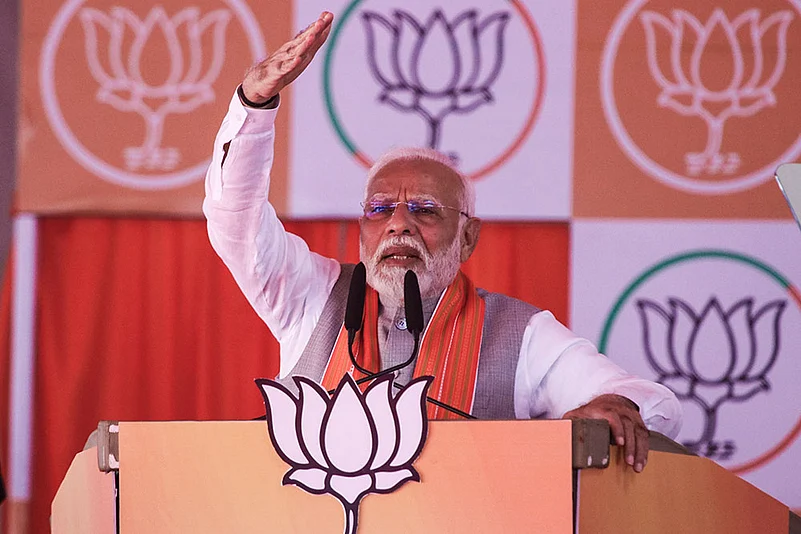 Prime Minister Narendra Modi campaigns for Maharashtra polls
