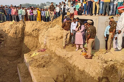 Soil mound collapses in UP's Kasganj